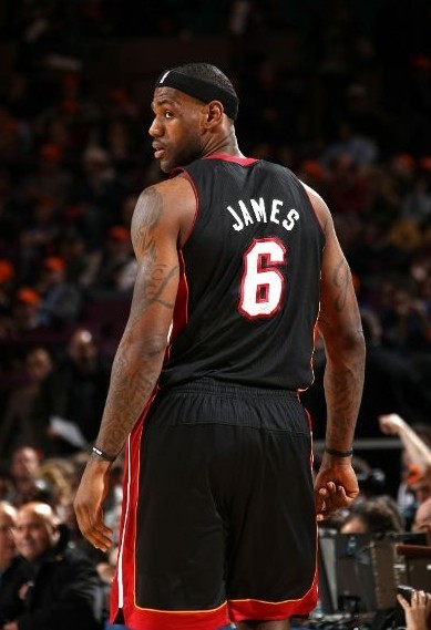 捍卫荣誉 捍卫荣誉