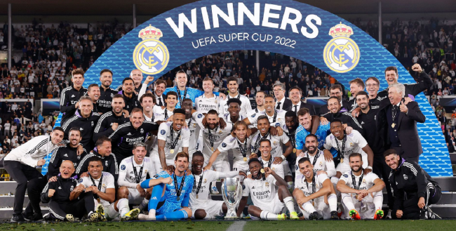 3D侧翼在 3D侧翼在